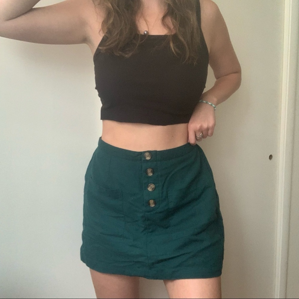 Teal skirt with pockets